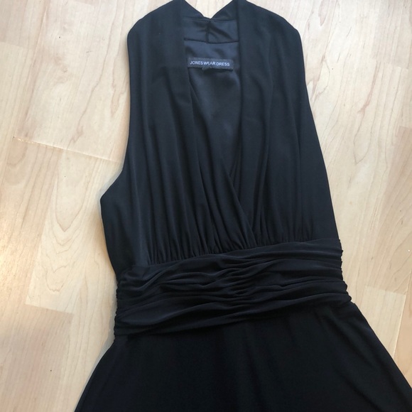 Jones New York Halter Dress - Picture 2 of 3